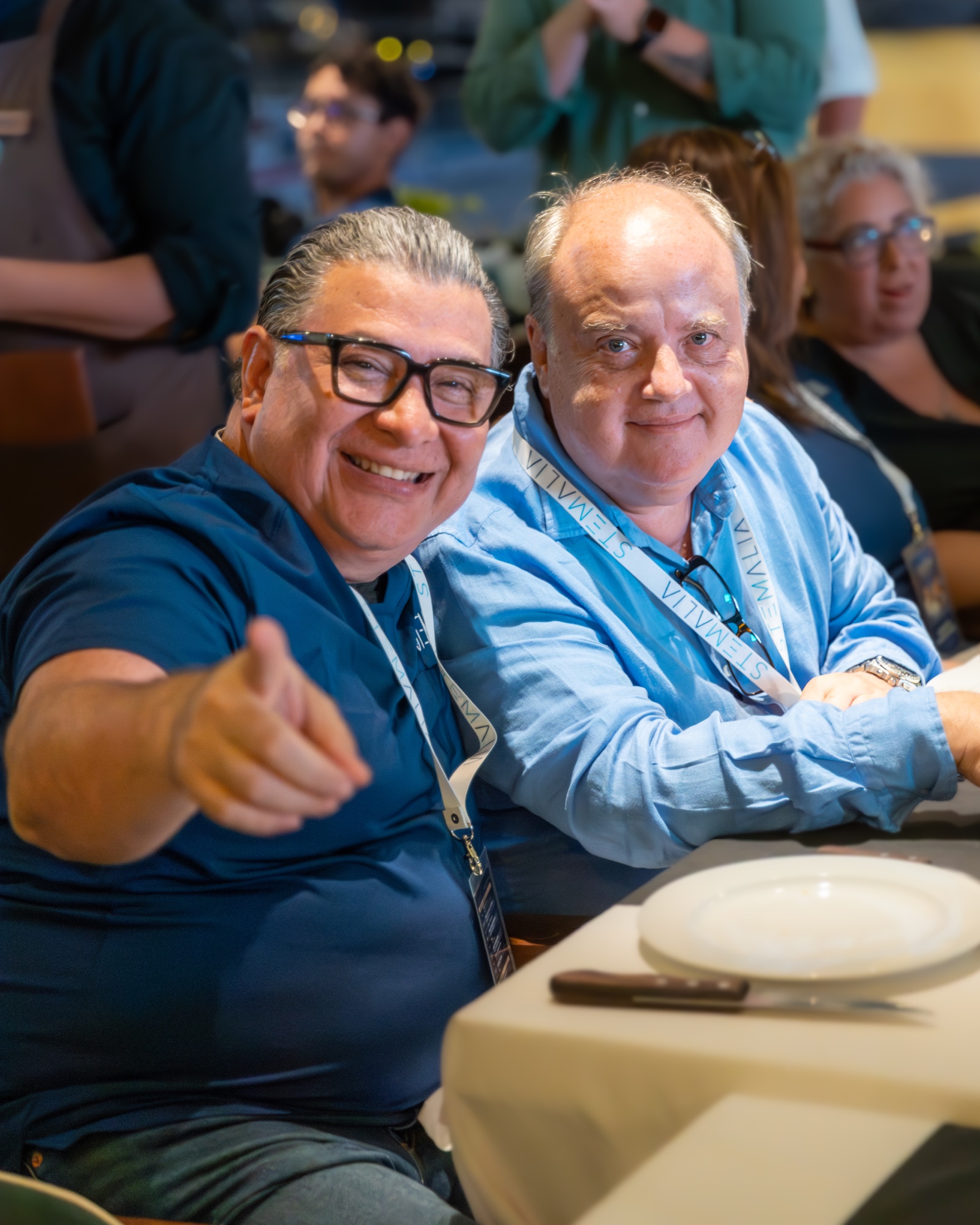 Integrantes de la comunidad Stemalia conectados después del evento