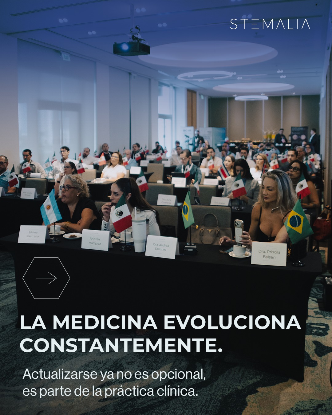 Comunidad médica internacional en un evento Stemalia